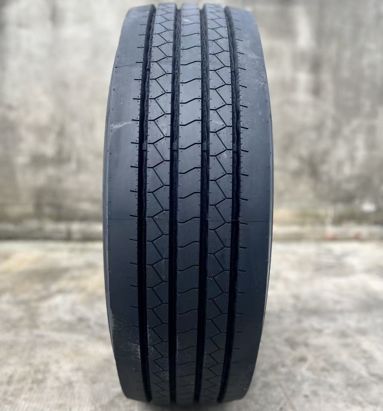 Anvelope  315/70R22,5 156/150L AVANTECH STR1000