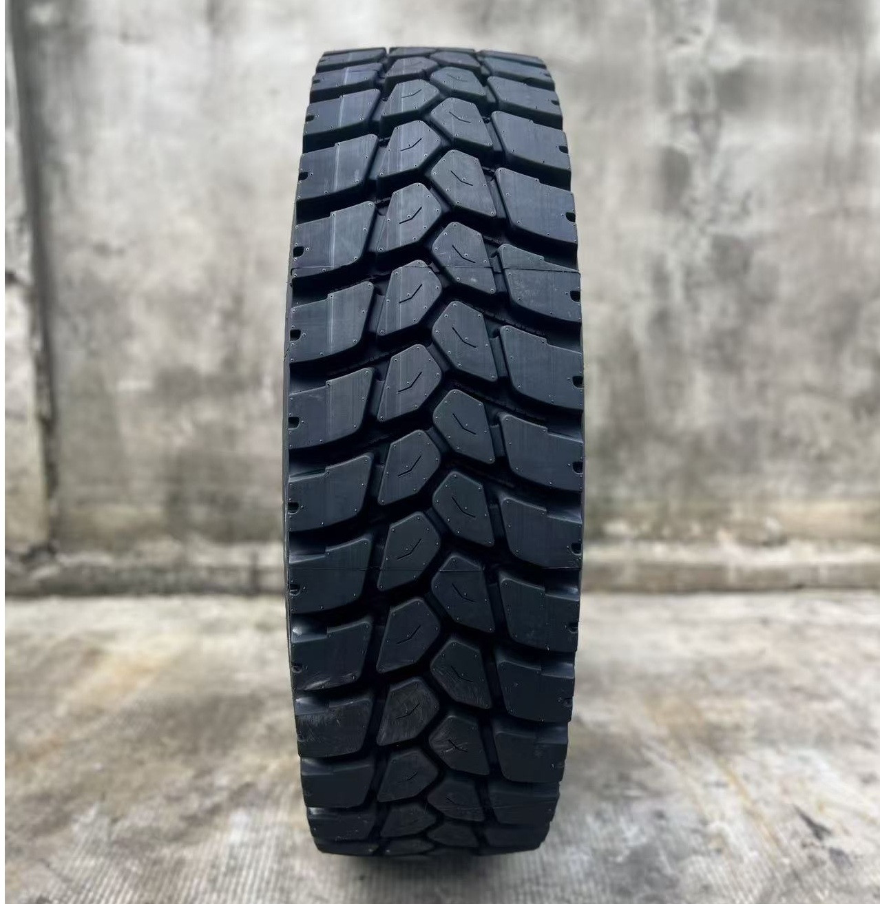 Anvelope  315/80R22,5 156/150K AVANTECH DRM1000 ON/OFF
